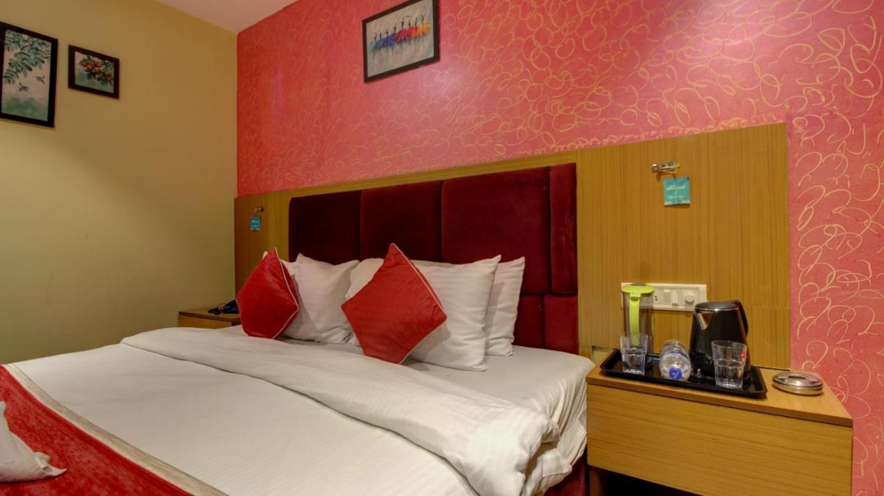 Hotel Priceless Suite Bombay Exhibition Centre Goregaon West ムンバイ エクステリア 写真