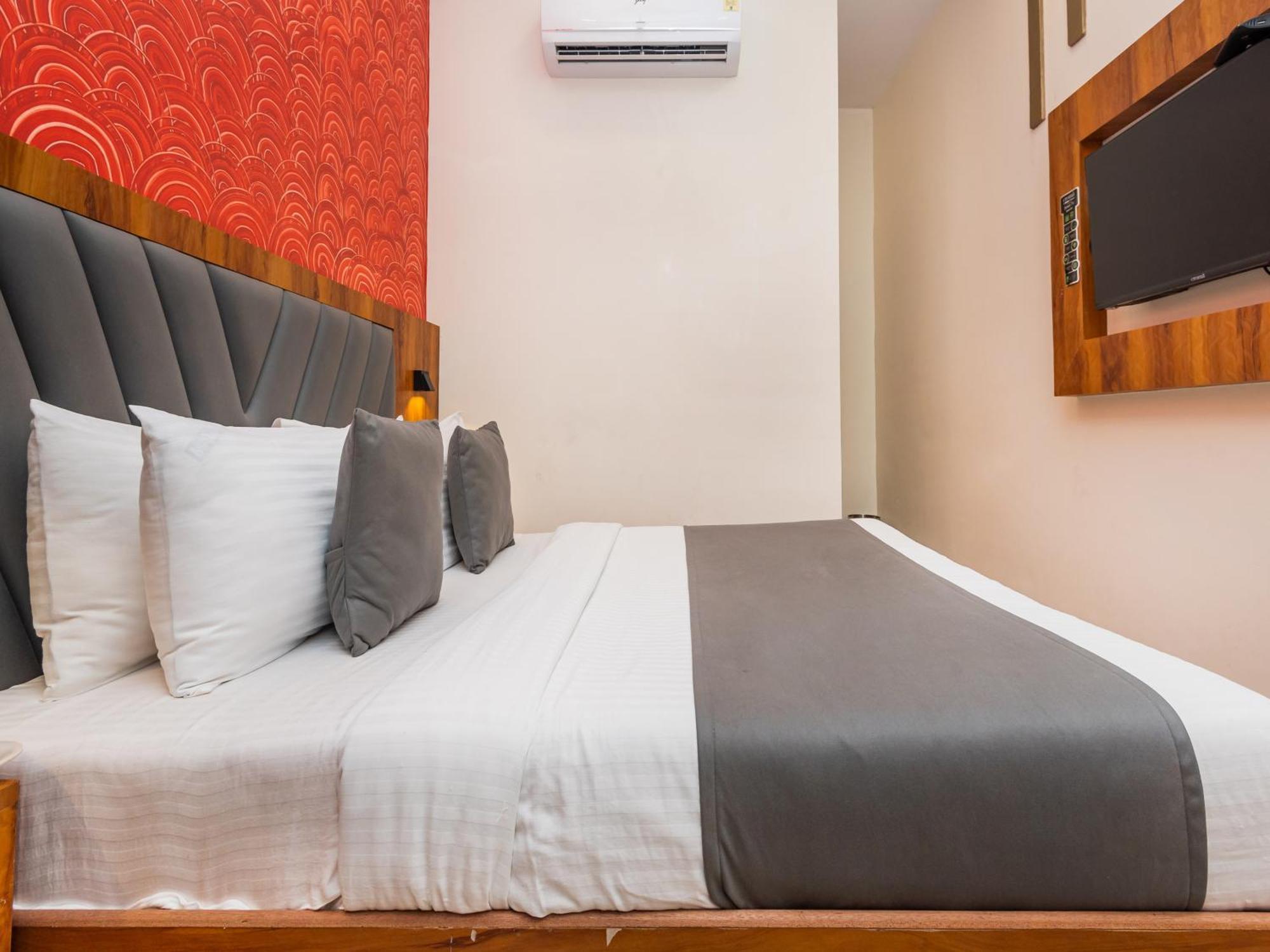 Hotel Priceless Suite Bombay Exhibition Centre Goregaon West ムンバイ エクステリア 写真