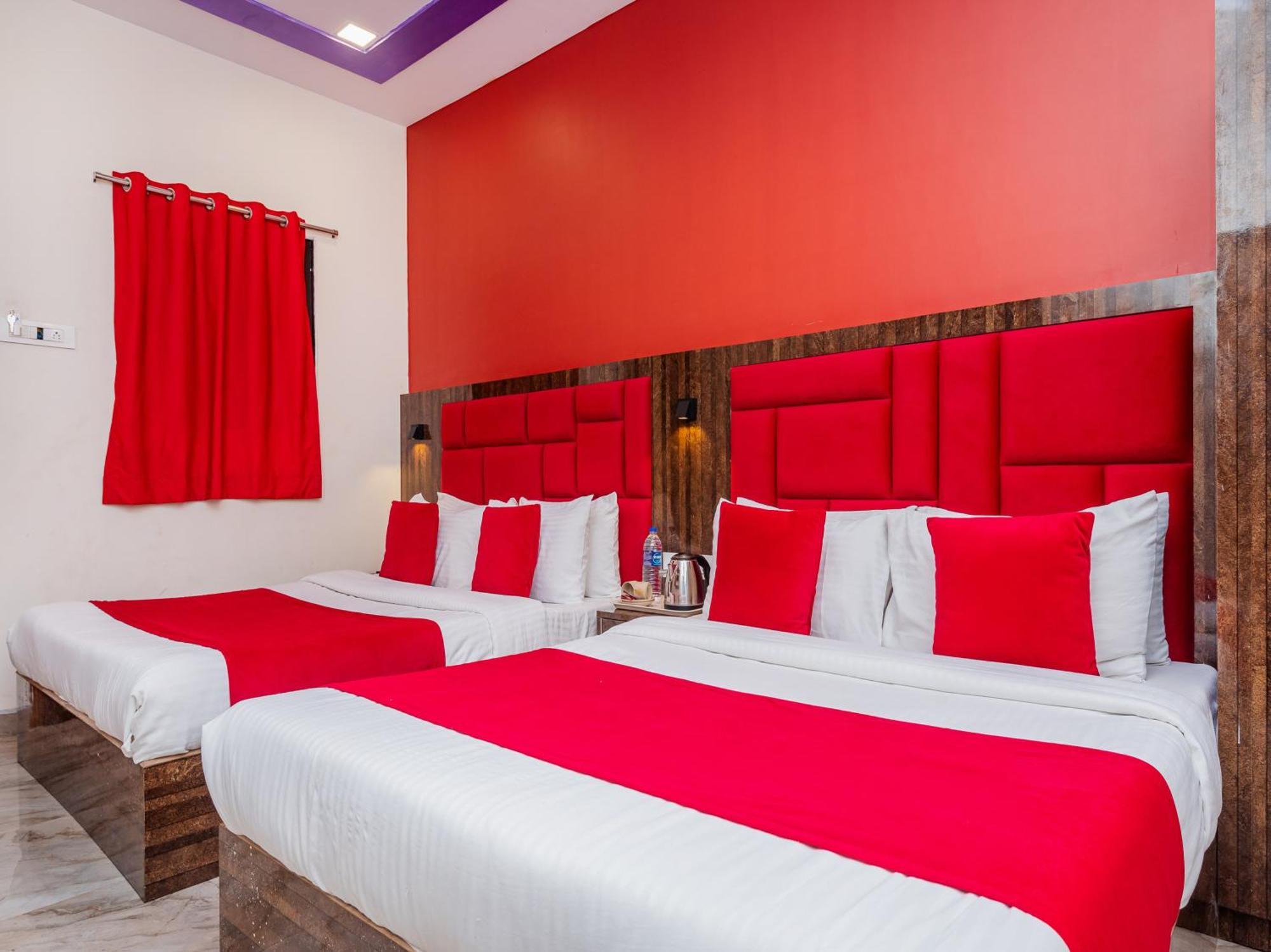 Hotel Priceless Suite Bombay Exhibition Centre Goregaon West ムンバイ エクステリア 写真