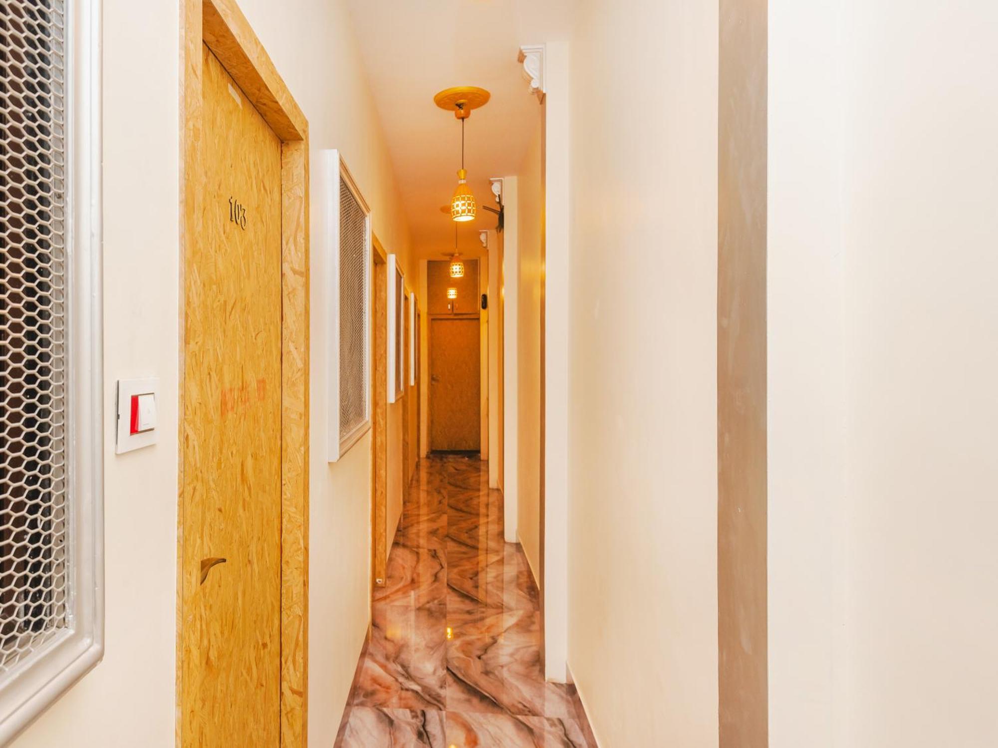 Hotel Priceless Suite Bombay Exhibition Centre Goregaon West ムンバイ エクステリア 写真